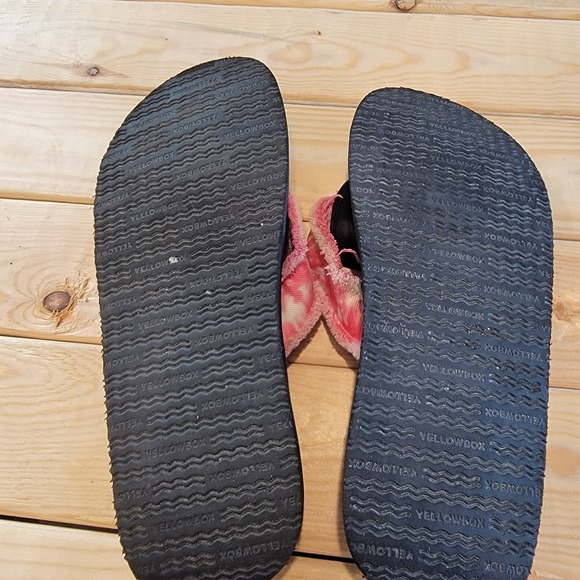 Yellow Box Athens Pink Tie Dye Shoes Flats Slip Ons Thongs Flip Flops sz 8 Shoes - Picture 6 of 7